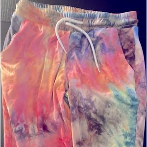 NWOT Girls Soft Tie Dye Joggers